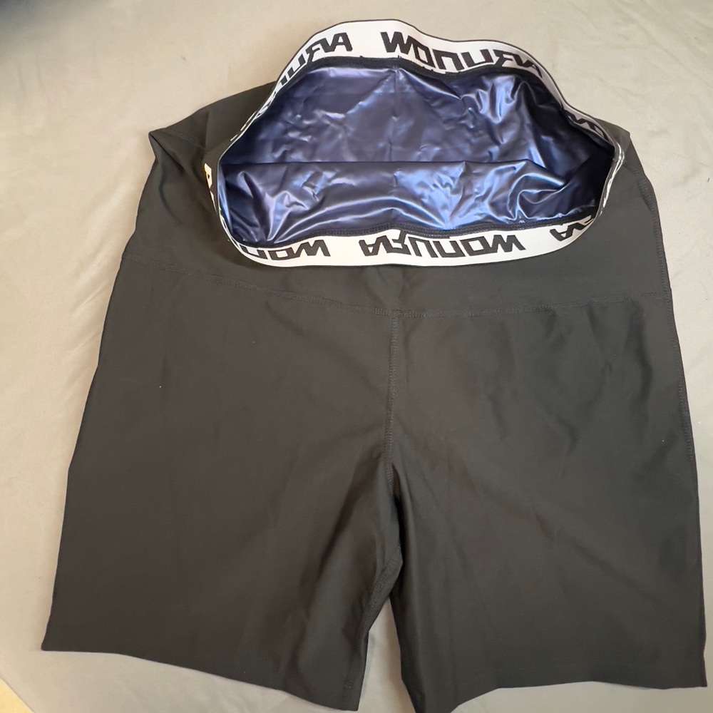 Black Stretch Undershirt For Versatile Comfort - image 6